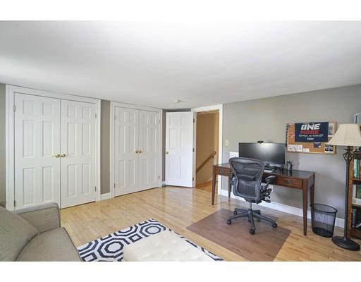 20 Manning Street Lexington, MA 02421 - Photo 17 of 21 a workspace with furniture