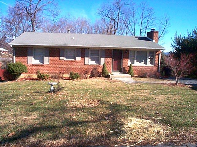 1611 Sigmon Road Northwest Roanoke, VA 24017 - Photo 1 of 1 FRONT