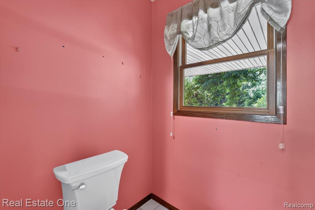 6039 Fish Lake Road Holly, MI 48442 - Photo 34 of 71 Gallery Image 34