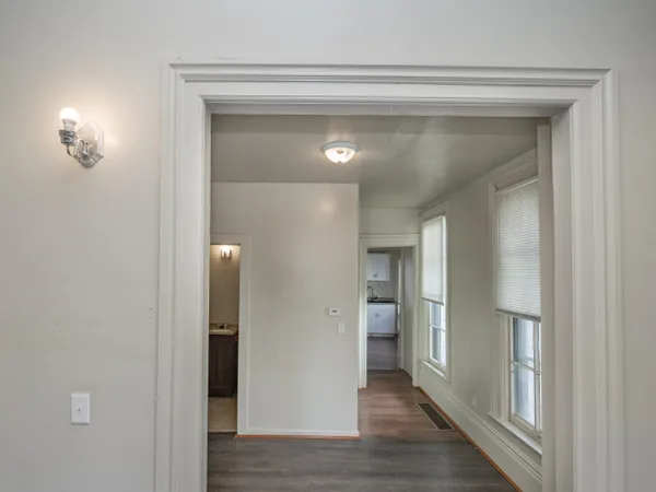 $179,500 | 935 West Lovell Street, Kalamazoo, MI 49007