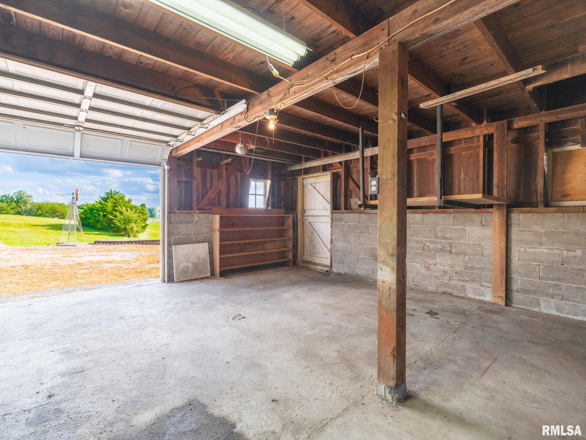 1105 Upper Spring Bay Road East Peoria, IL 61611 - Photo 75 of 100 Gallery Image 75