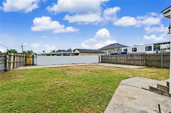$1,700 | 309 Ave. B, Westwego, LA 70094