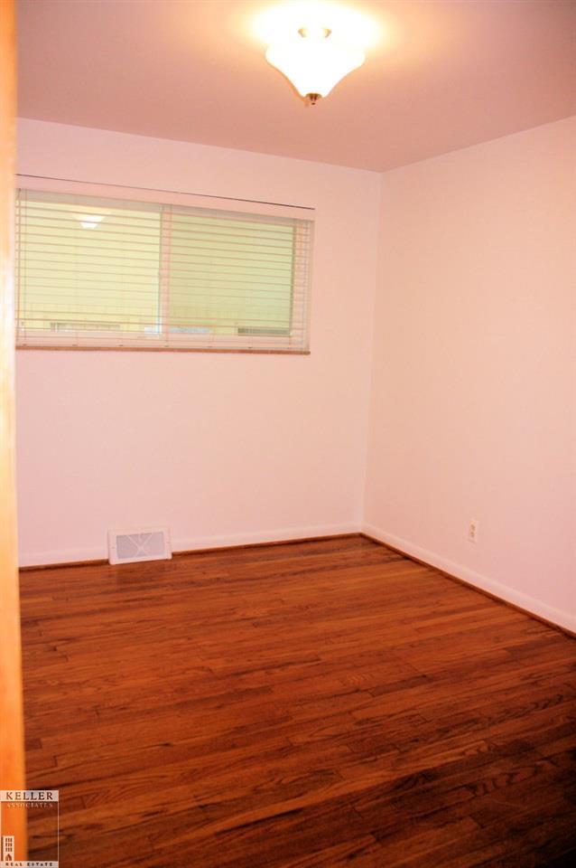 118 South Helen Avenue Rochester, MI 48307 - Photo 14 of 23