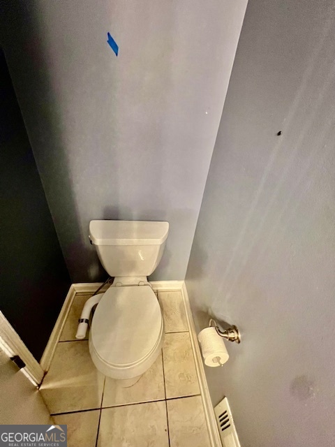 2515 Skyland Trail Northeast Brookhaven, GA 30319 - Photo 14 of 41 a bathroom with a toilet and a sink