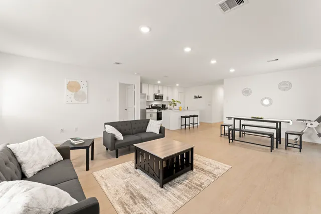 $1,850 | 29022 Rustic Windmill Way, Hockley, TX 77447