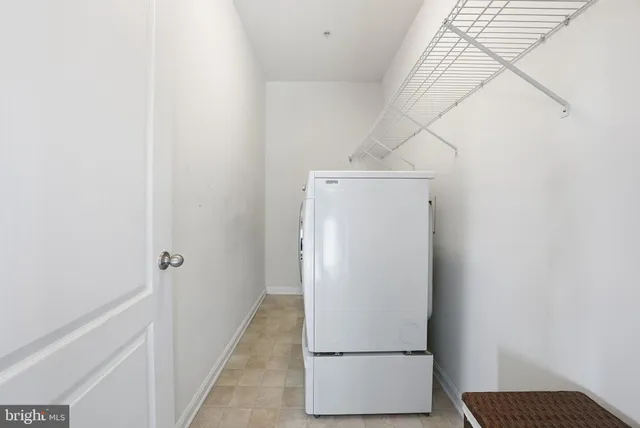 a house view with a outdoor space