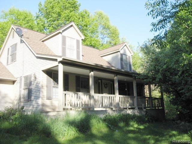2675 Miller Road Metamora, MI 48455 - Photo 25 of 29 New 3 front view with porch.jpg