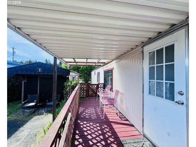 87735 Highway 101, Unit 1 Florence, OR 97439 - Photo 4 of 20