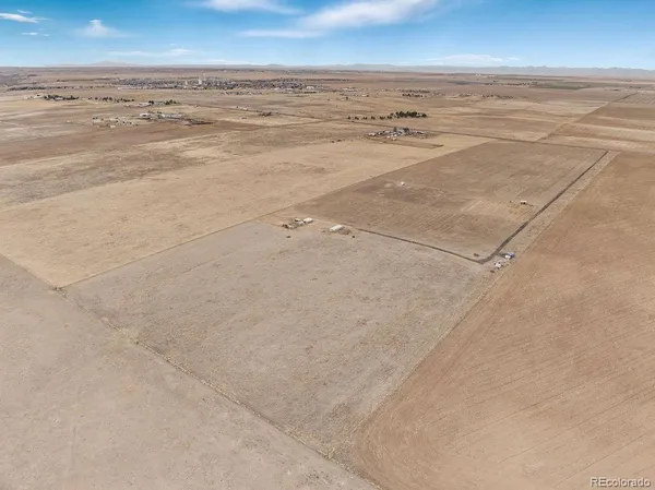 wooden view of beach and ocean