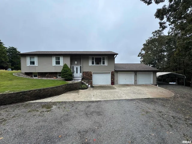 $265,000 | 775 Hess School Road, Anna, IL 62906