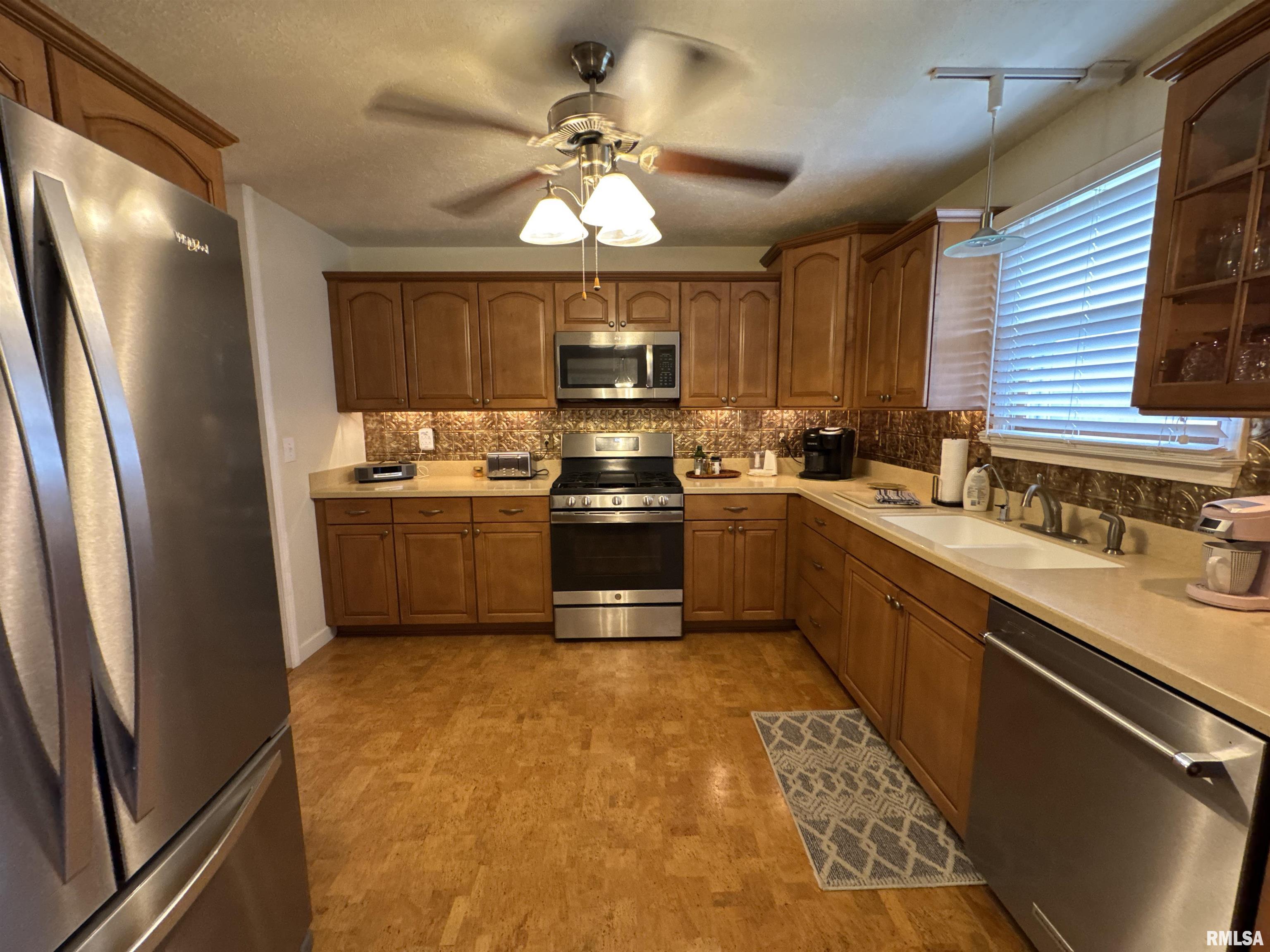 775 Hess School Road Anna, IL 62906 - Photo 8 of 29 Gallery Image 8