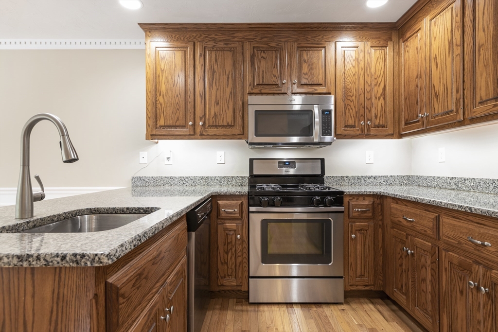 102 Quarry Road, Unit 102 Whitinsville, MA 01588 - Photo 11 of 24 Gallery Image 11