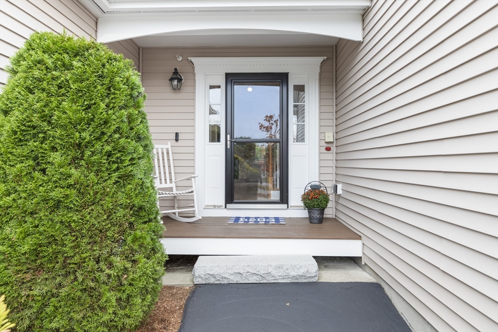 102 Quarry Road, Unit 102 Whitinsville, MA 01588 - Photo 4 of 24 Gallery Image 4