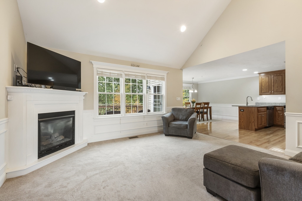 102 Quarry Road, Unit 102 Whitinsville, MA 01588 - Photo 5 of 24 Gallery Image 5