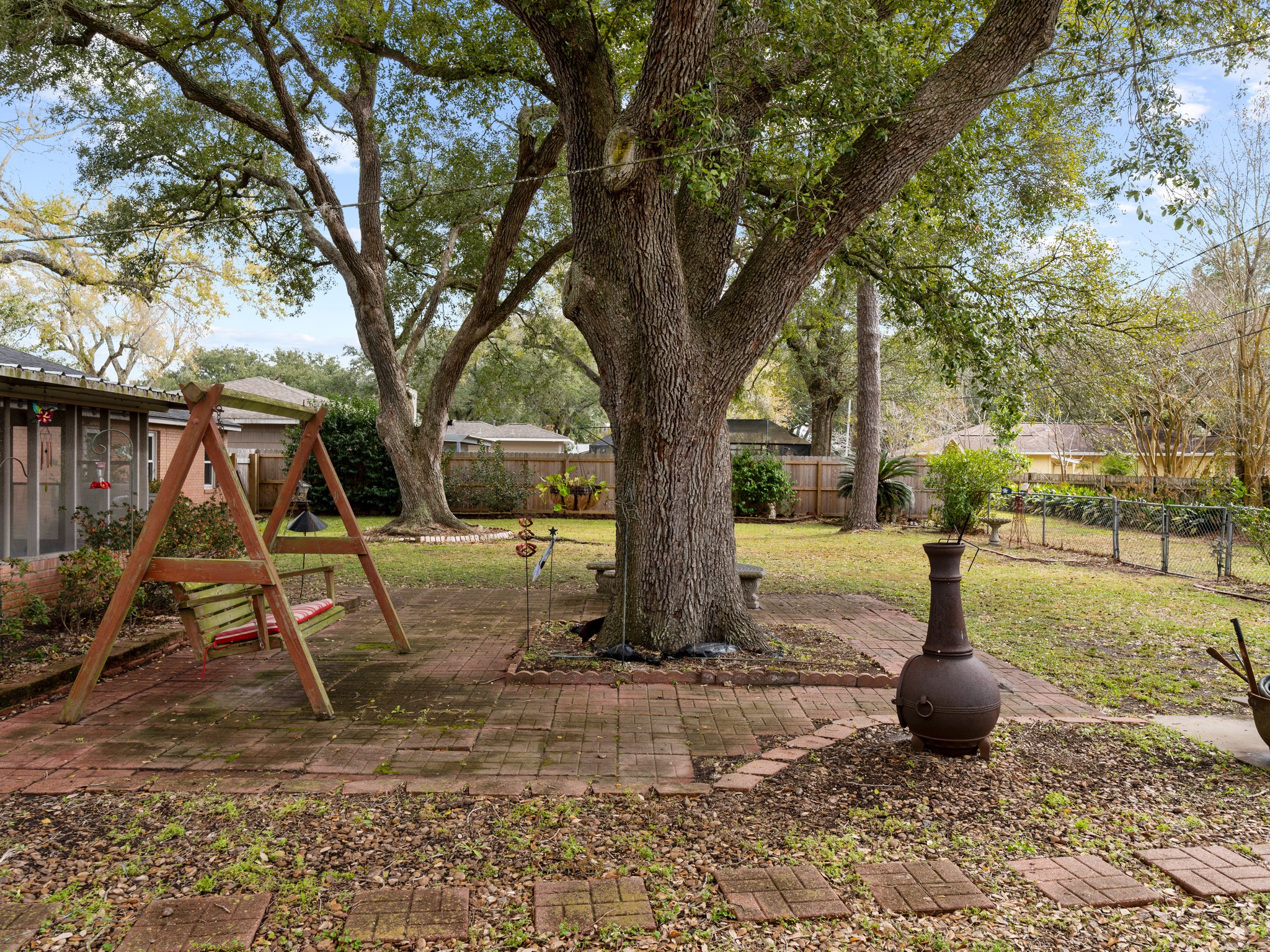 910 6th Street Bay City, TX 77414 - Photo 7 of 34 a view of a park with slide