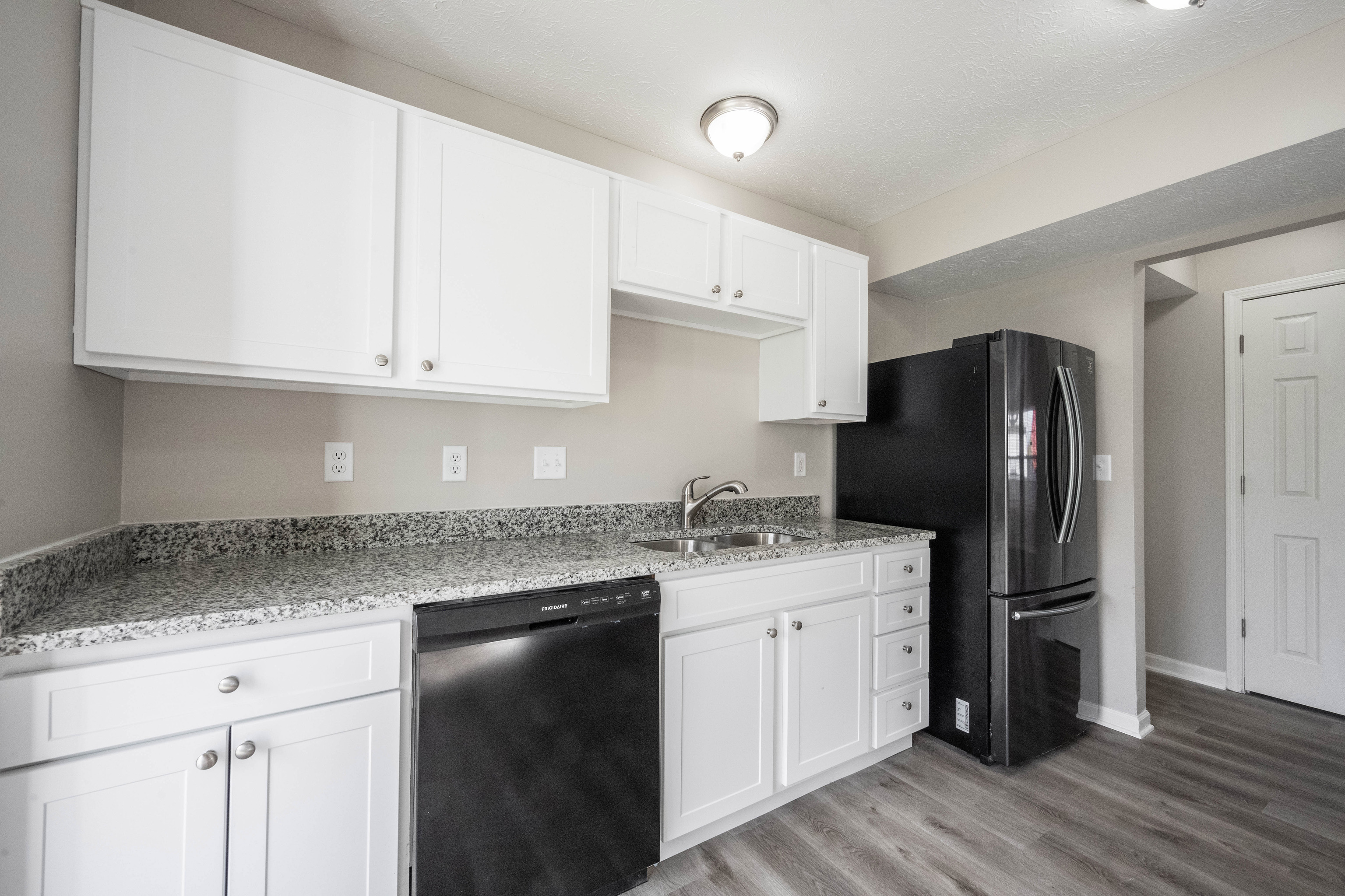 3837 North Bressingham Drive Indianapolis, IN 46235 - Photo 13 of 52