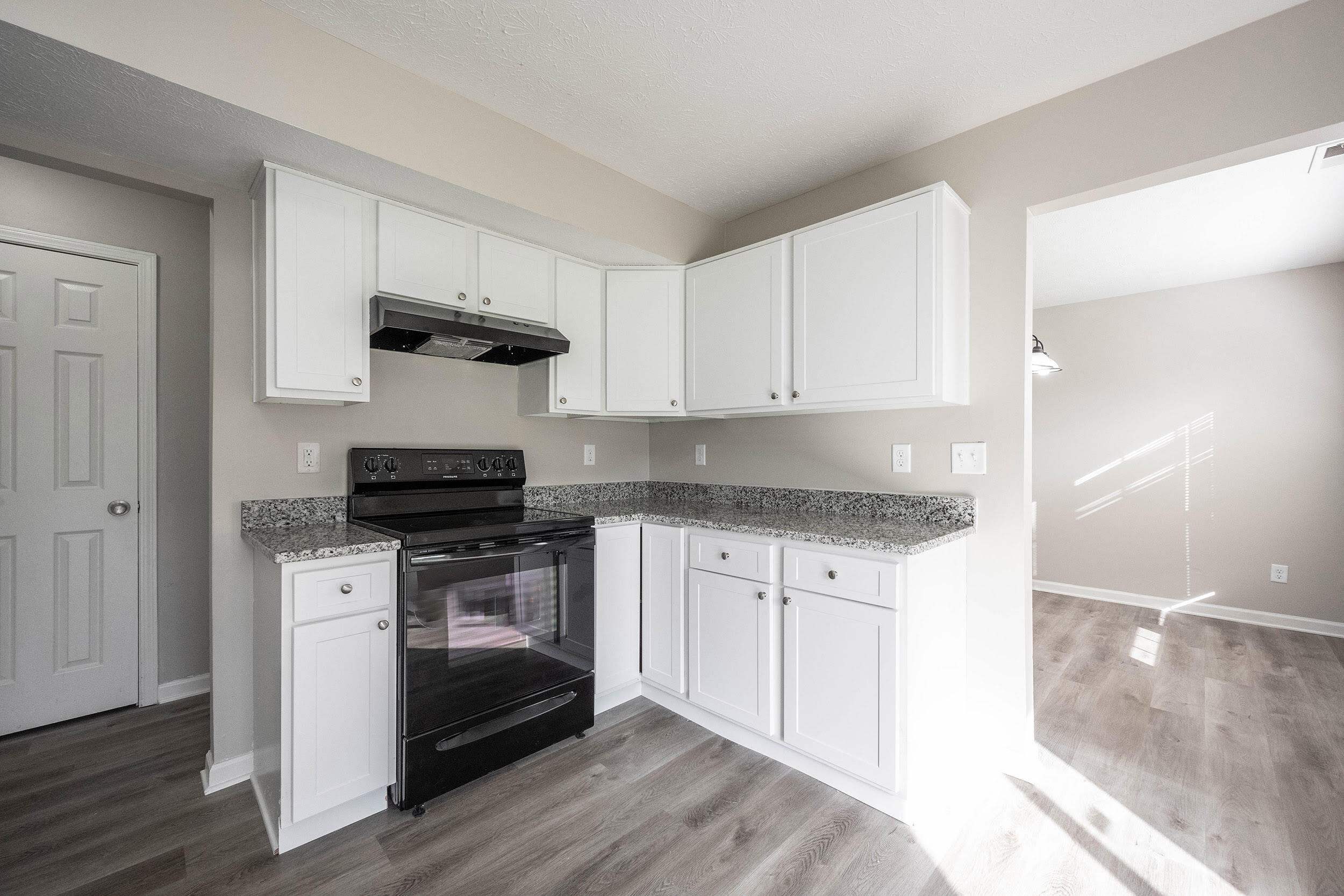 3837 North Bressingham Drive Indianapolis, IN 46235 - Photo 14 of 52