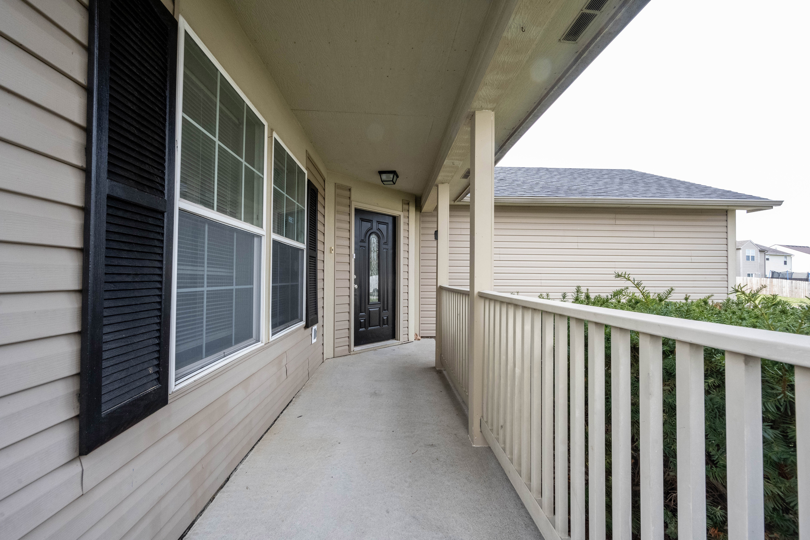 3837 North Bressingham Drive Indianapolis, IN 46235 - Photo 4 of 52