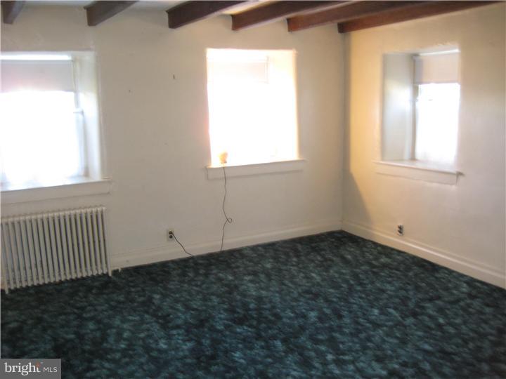 1830 North Ridge Road Perkasie, PA 18944 - Photo 14 of 25 Living Room