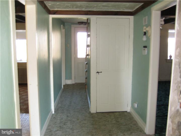 1830 North Ridge Road Perkasie, PA 18944 - Photo 21 of 25 Hallway