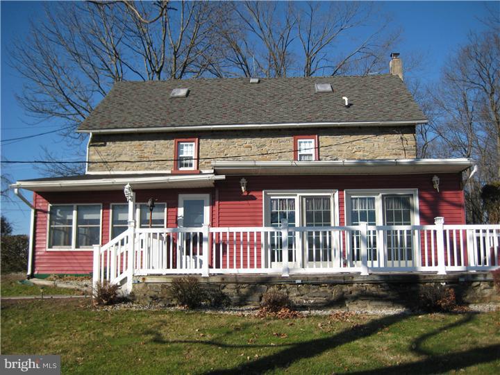 1830 North Ridge Road Perkasie, PA 18944 - Photo 4 of 25 Exterior Back