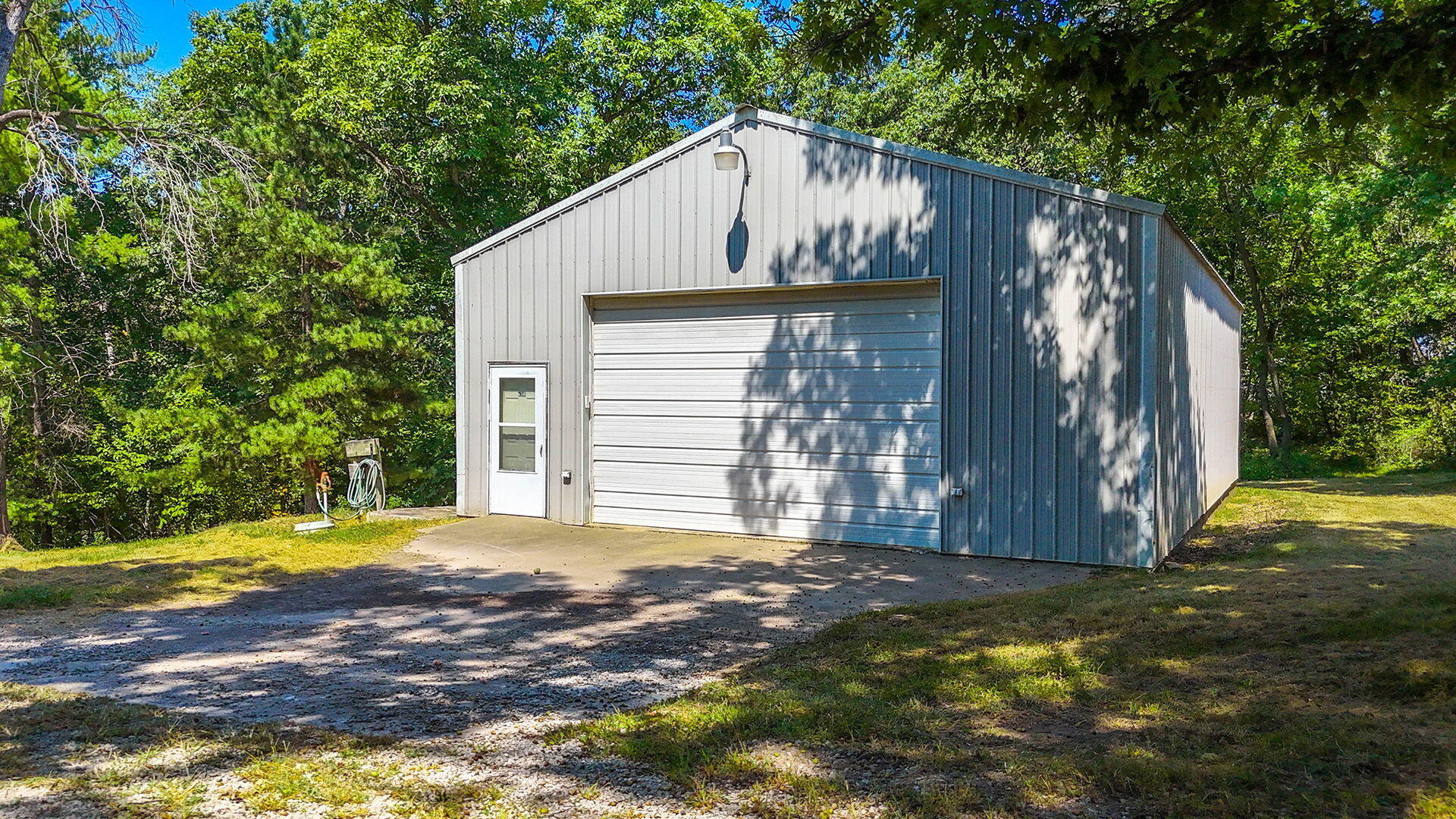 11731 Audrain Road East Centralia, MO 65240 - Photo 40 of 57 Gallery Image 40