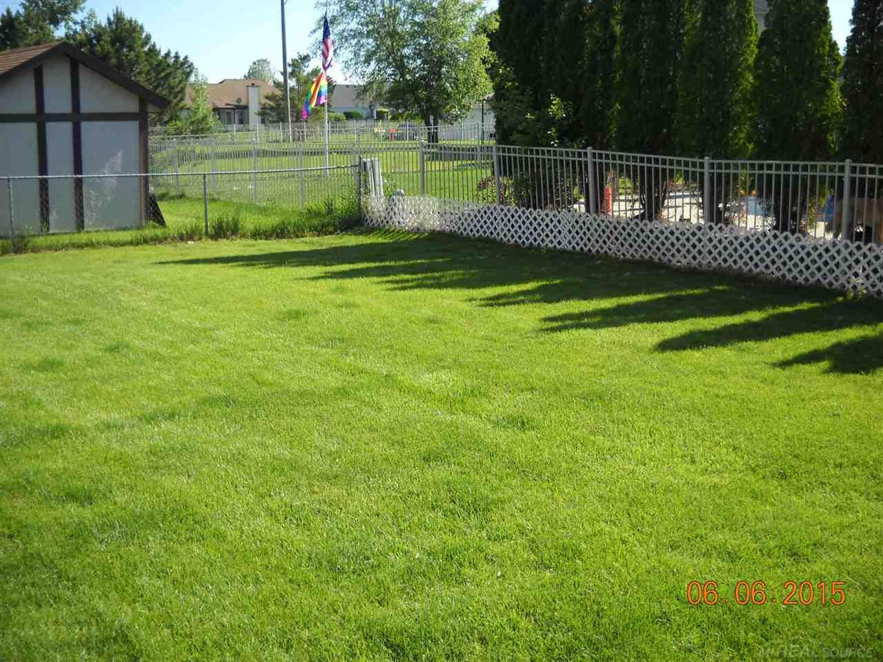 46326 Pat Street Chesterfield, MI 48051 - Photo 3 of 45