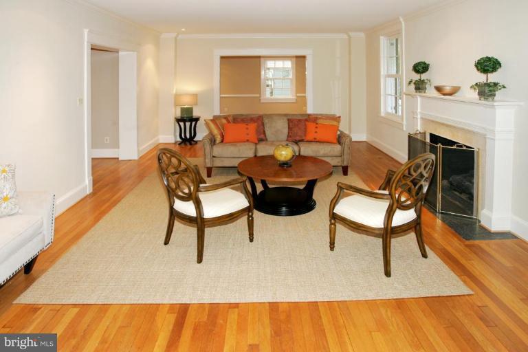7205 Ridgewood Avenue Chevy Chase, MD 20815 - Photo 19 of 27 Living Room