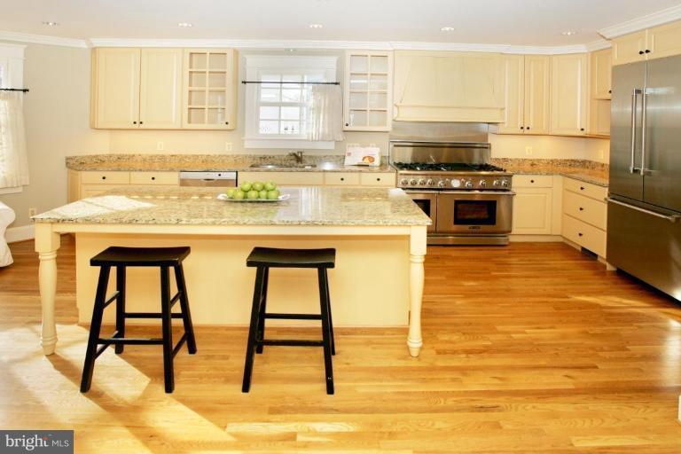 7205 Ridgewood Avenue Chevy Chase, MD 20815 - Photo 24 of 27 Kitchen #2