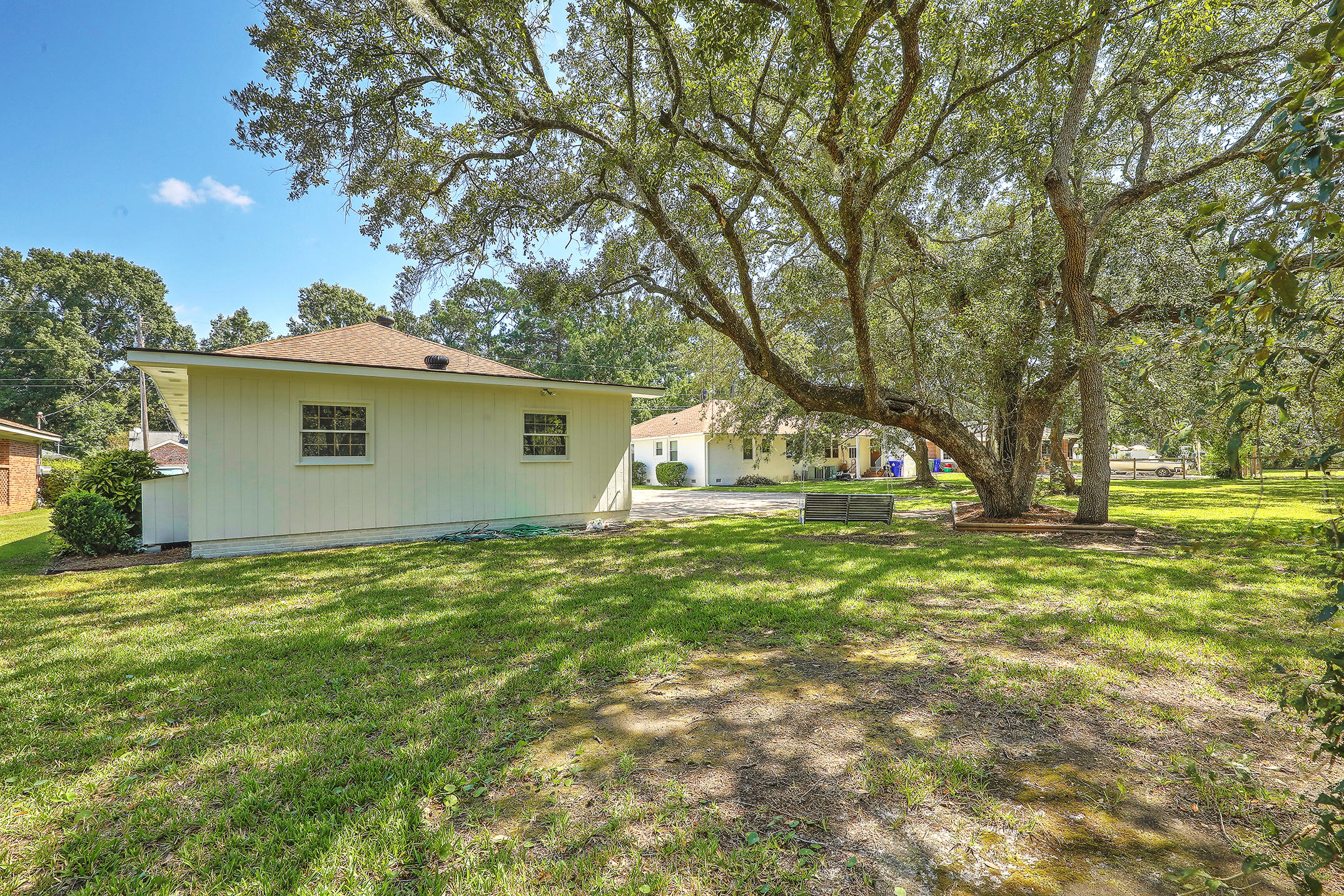 343 Canterbury Road Charleston, SC 29407 - Photo 21 of 23 1R3A7457_8_9