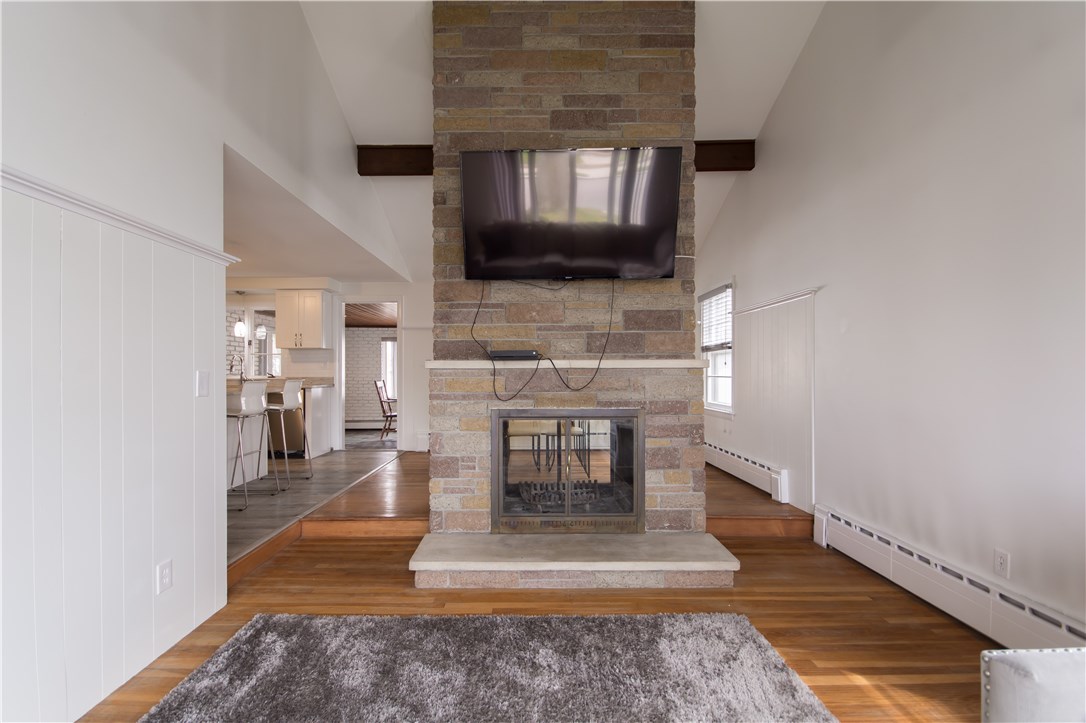 15 Rome Avenue Providence, RI 02908 - Photo 12 of 24