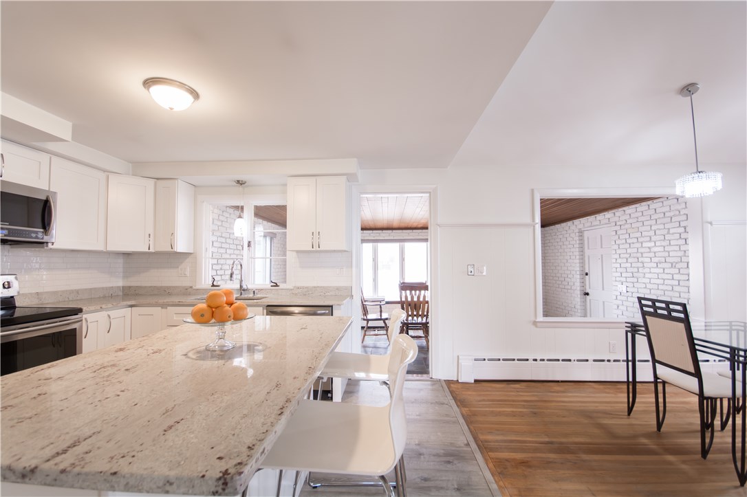15 Rome Avenue Providence, RI 02908 - Photo 2 of 24