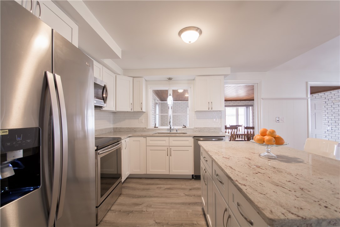 15 Rome Avenue Providence, RI 02908 - Photo 6 of 24