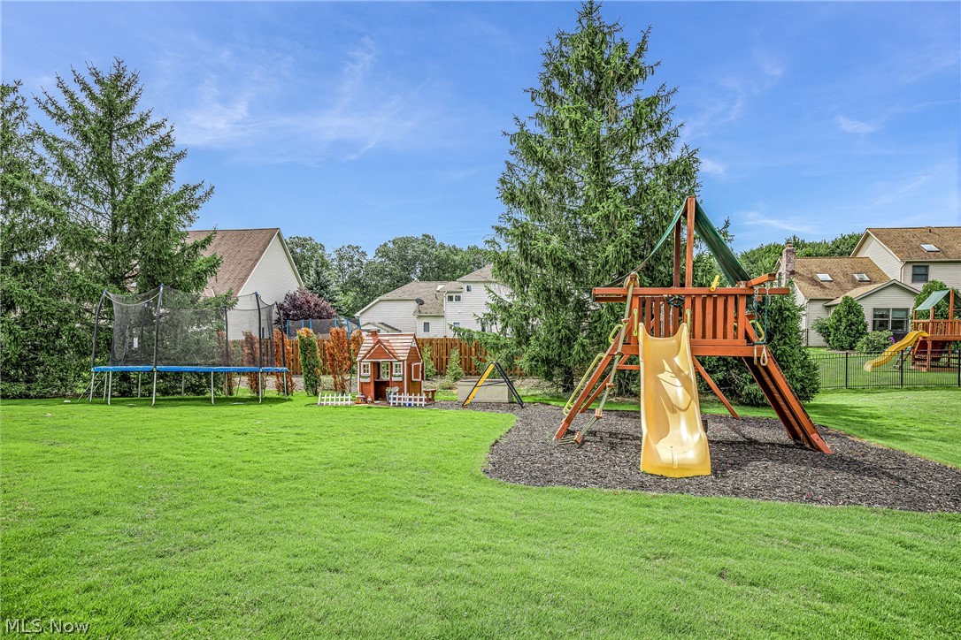 6252 North Applecross Road Cleveland, OH 44143 - Photo 33 of 35