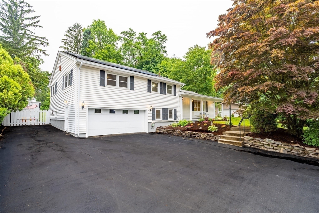 477 Salisbury Street Worcester, MA 01609 - Photo 40 of 42