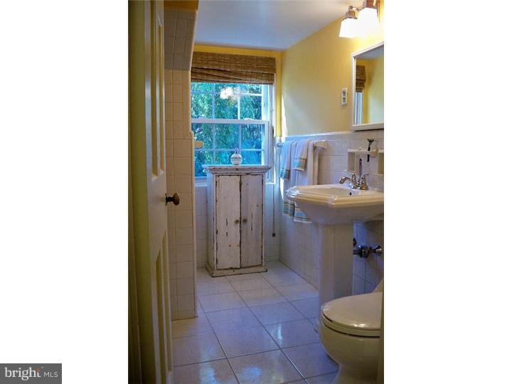 108 Pennington Road Paoli, PA 19301 - Photo 14 of 20 Bathroom