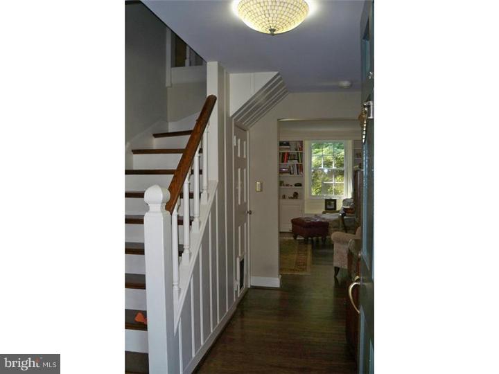 108 Pennington Road Paoli, PA 19301 - Photo 3 of 20 Foyer