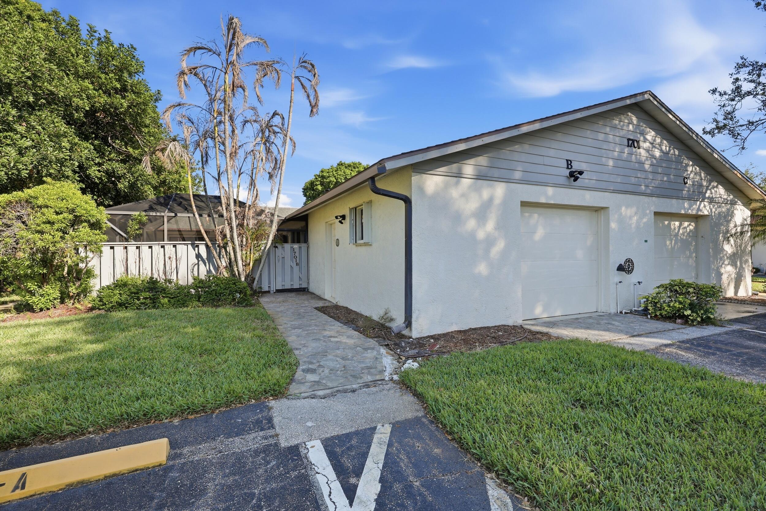 1701 Mariners Cove Fort Pierce, FL 34950 - Photo 2 of 34 2_8p3a4170