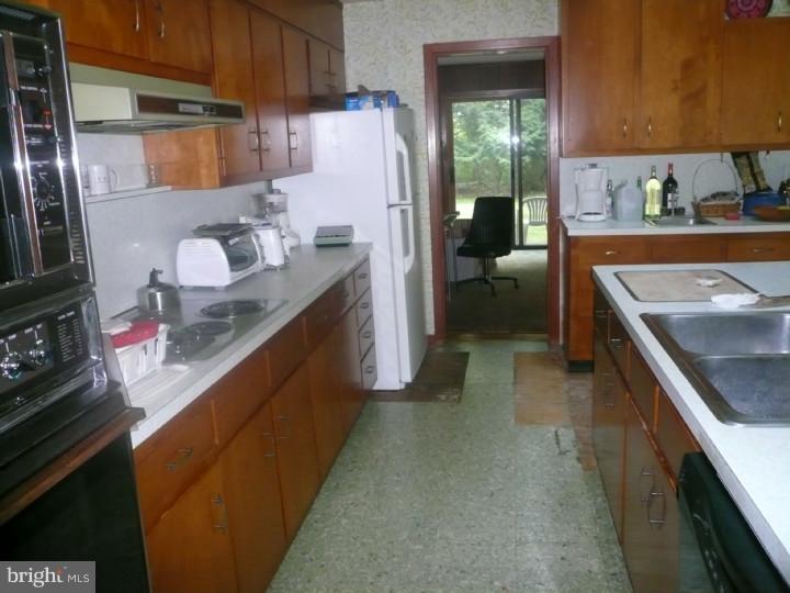 59 Carson Road Princeton, NJ 08540 - Photo 6 of 9
