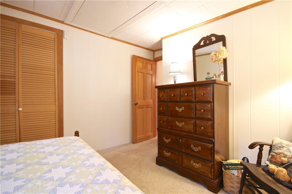 180 Thomas Pond Terrace Road Raymond, ME 04071 - Photo 28 of 35 2nd Bedroom - with closet