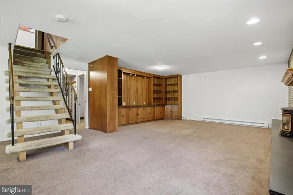 $525,000 | 241 School Lane, Norristown, PA 19403