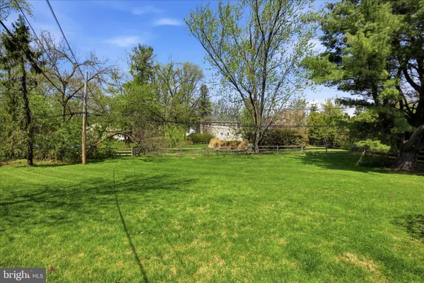 $525,000 | 241 School Lane, Norristown, PA 19403