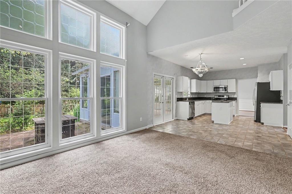 525 Cogburn Ridge Way Alpharetta, GA 30004 - Photo 10 of 28 Gallery Image 10