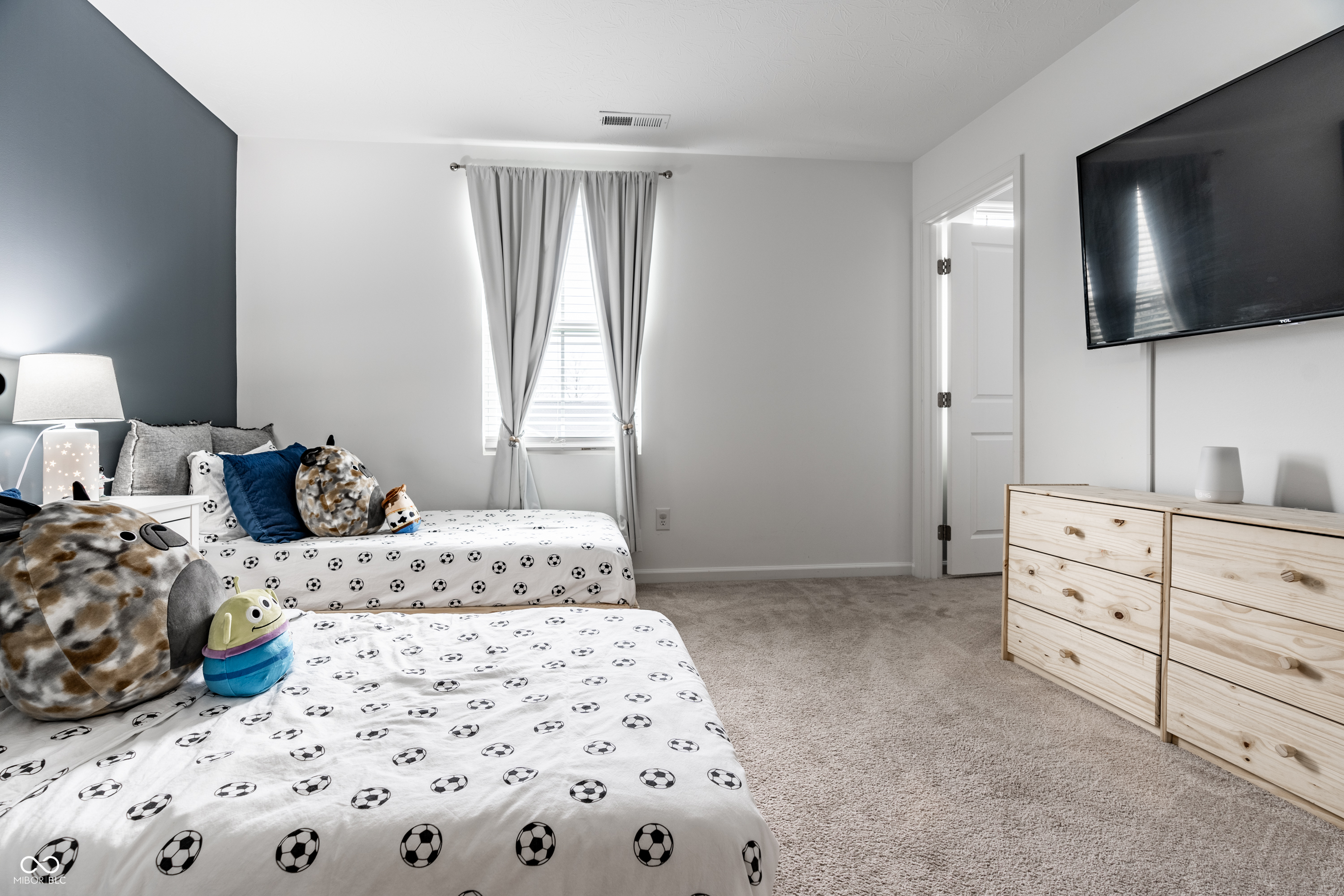 9823 Hulton Road Pendleton, IN 46064 - Photo 18 of 28