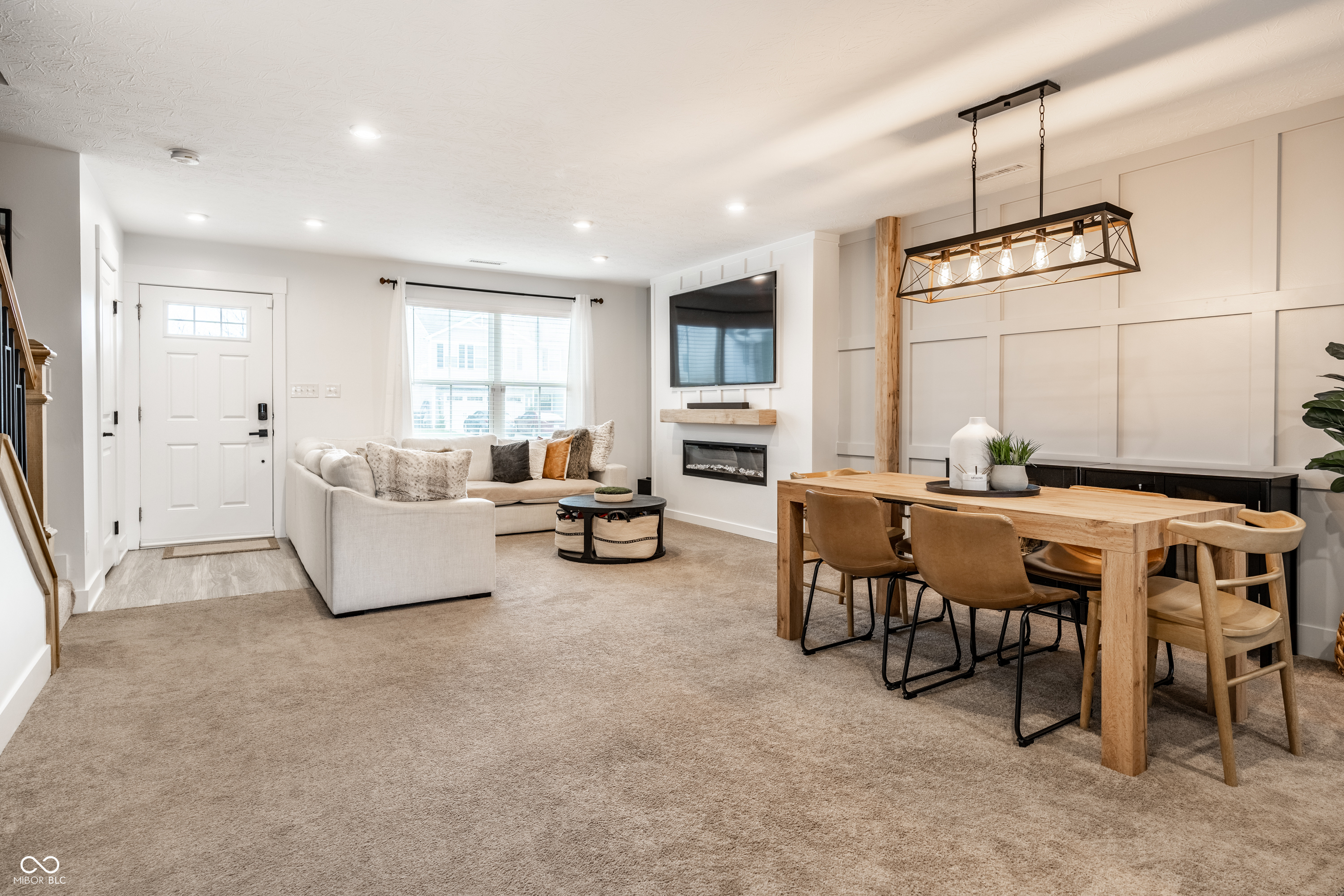 9823 Hulton Road Pendleton, IN 46064 - Photo 7 of 28