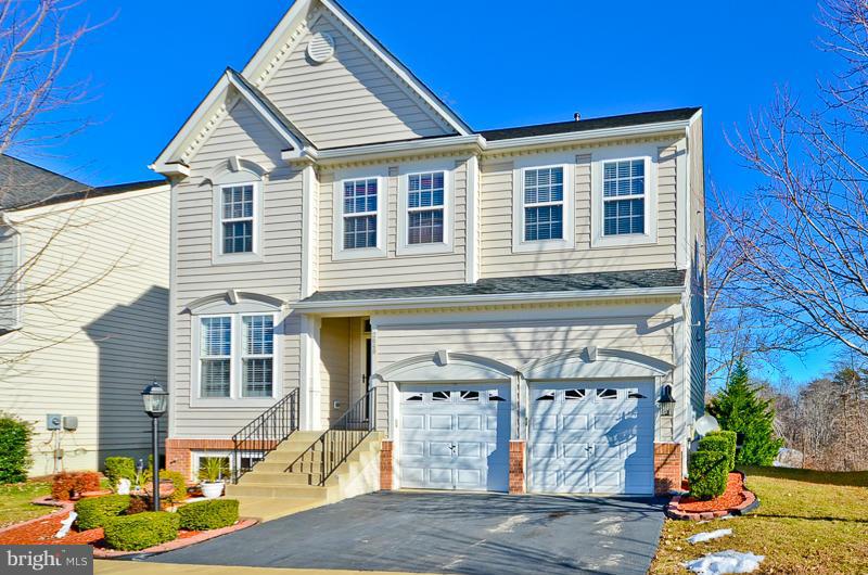 2648 Cast Off Loop Woodbridge, VA 22191 - Photo 1 of 30 Exterior (Front)