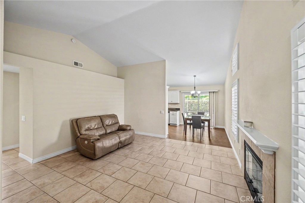 43121 Corte Cabrera Temecula, CA 92592 - Photo 3 of 17 a living room with furniture
