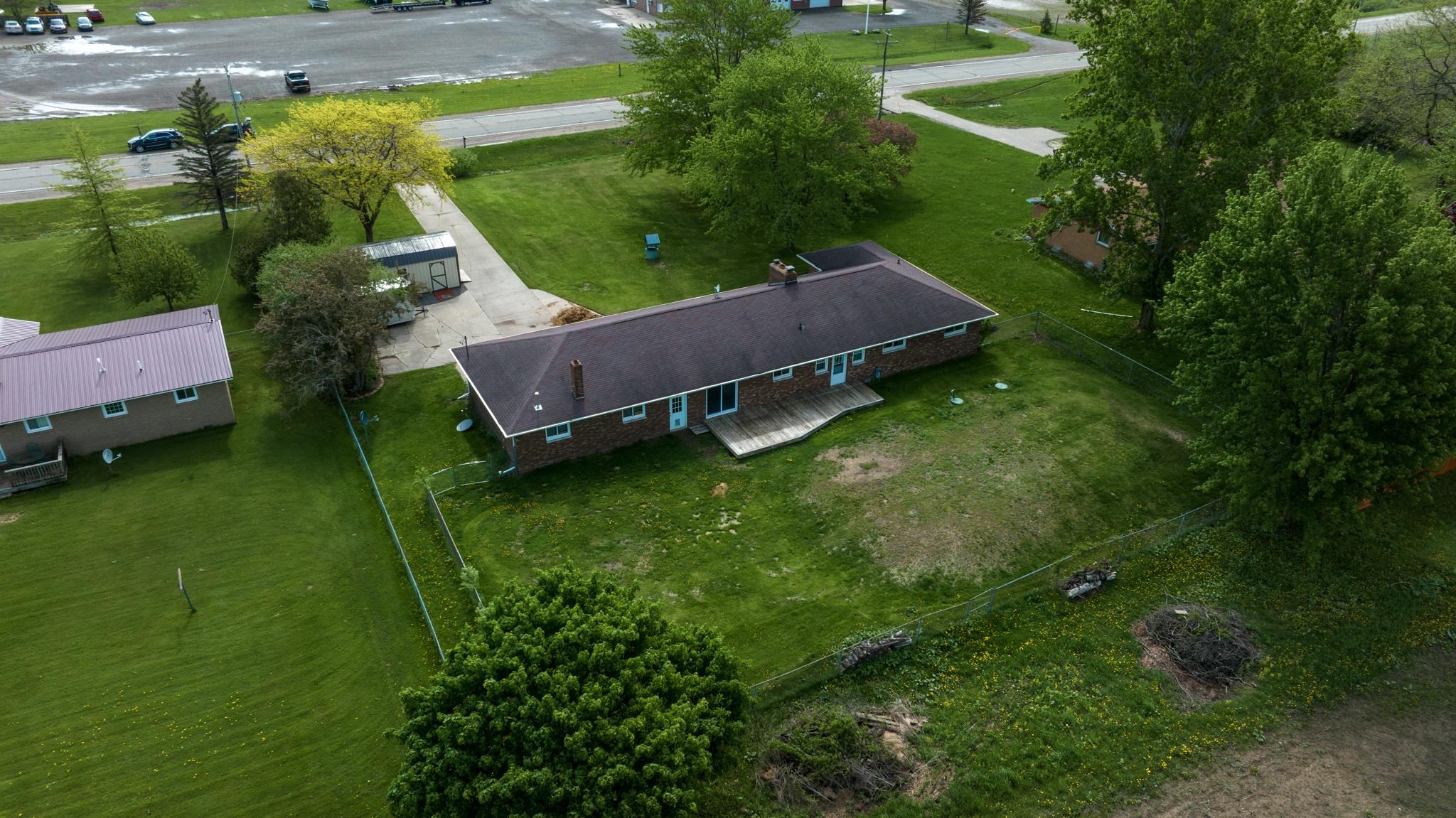 8933 North Mission Road Clare, MI 48617 - Photo 57 of 73 1900080-56.JPG