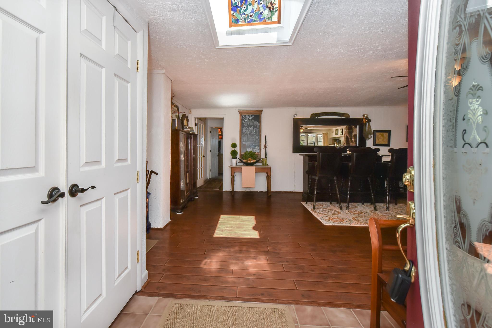 79 Knollwood Road Elkton, MD 21921 - Photo 13 of 40 Entrance into Den with skylight and stained glass