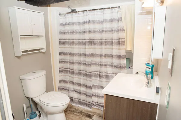 $240,000 | 38236 Westvale Street, Romulus, MI 48174